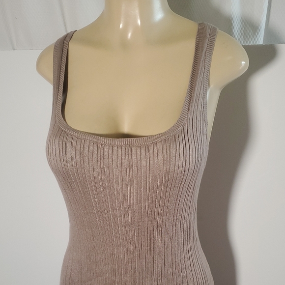 Abercrombie and Fitch Tan Ribbed Knit Dress Taupe Sleeveless Size XL - Picture 3 of 12